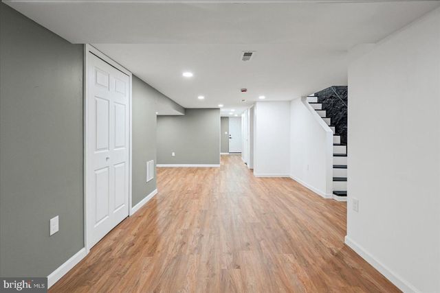 7 YORK CT, Baltimore, MD 21218