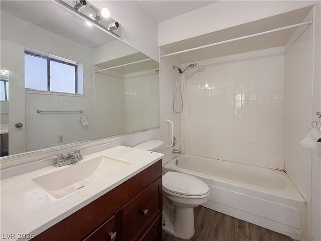 5069 Eldora Avenue 2, Las Vegas, NV 89146