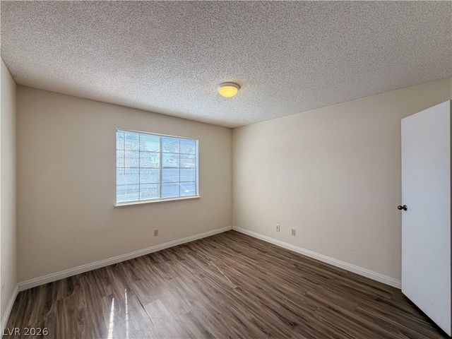 5069 Eldora Avenue 2, Las Vegas, NV 89146