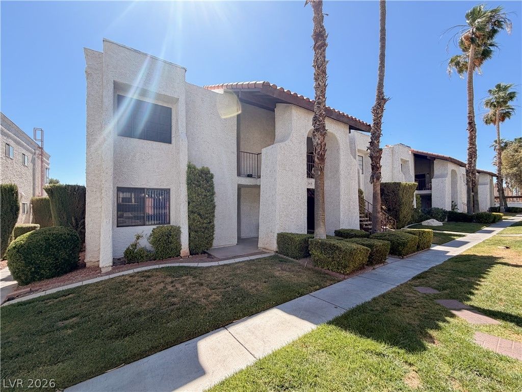 5069 Eldora Avenue 2, Las Vegas, NV 89146