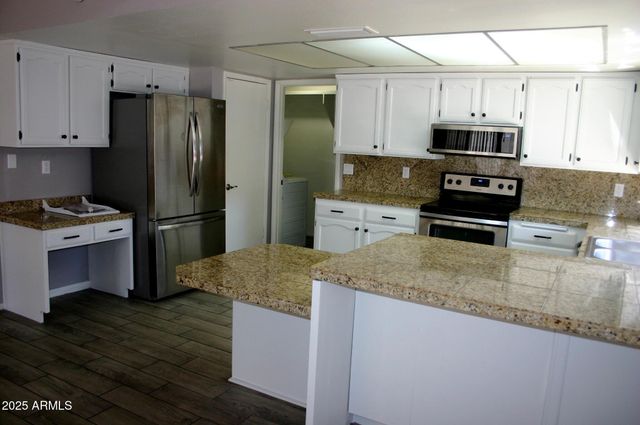 2217 S Las Flores --, Mesa, AZ 85202