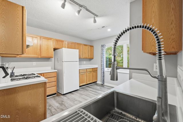 4217 Pin Oak Drive, Durham, NC 27707