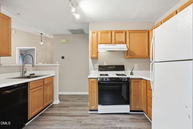 4217 Pin Oak Drive, Durham, NC 27707