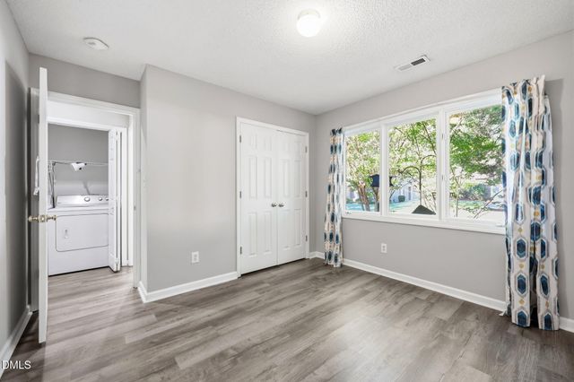 4217 Pin Oak Drive, Durham, NC 27707