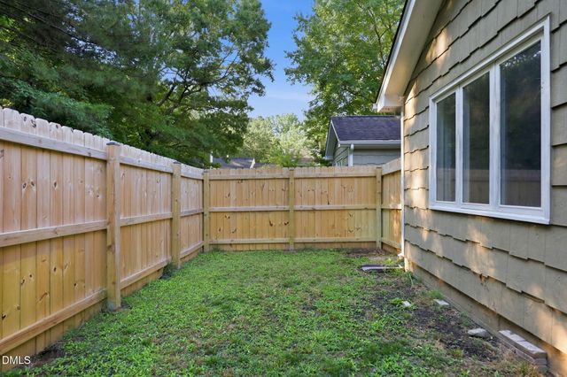 4217 Pin Oak Drive, Durham, NC 27707