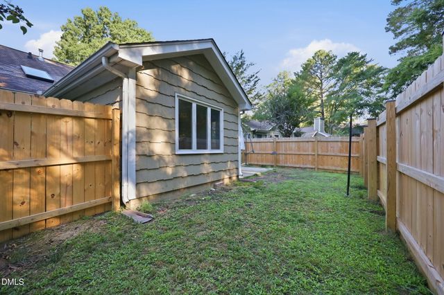 4217 Pin Oak Drive, Durham, NC 27707