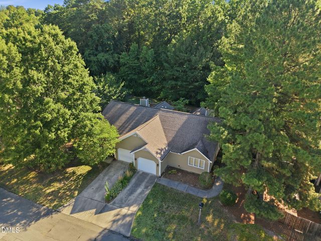 4217 Pin Oak Drive, Durham, NC 27707