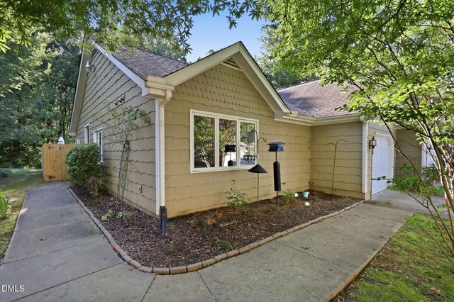 4217 Pin Oak Drive, Durham, NC 27707