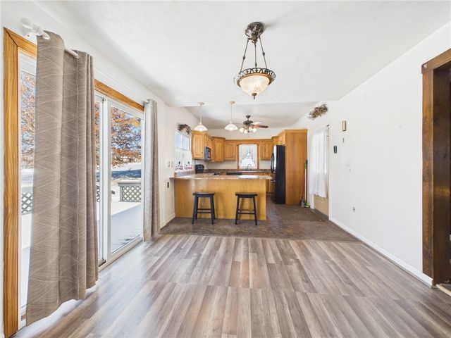 4 Malone Ridge Rd, Hopewell, PA 15301