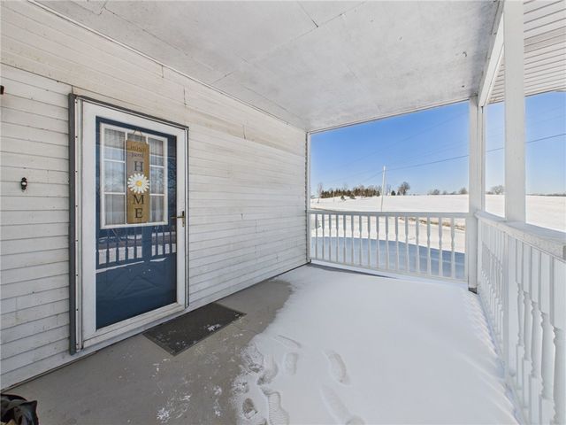 4 Malone Ridge Rd, Hopewell, PA 15301