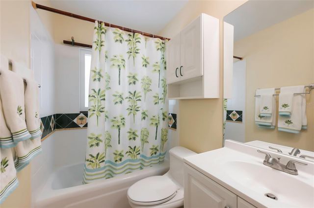 4223 ROYAL PALM DRIVE, Bradenton, FL 34210
