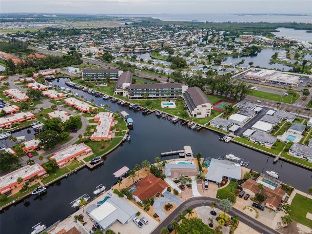 4223 ROYAL PALM DRIVE, Bradenton, FL 34210