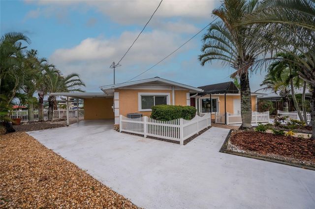 4223 ROYAL PALM DRIVE, Bradenton, FL 34210