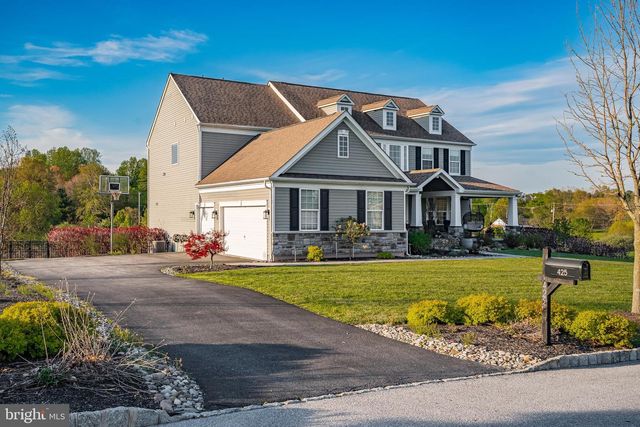 425 MERCER DR, Downingtown, PA 19335