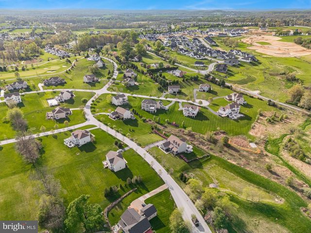 425 MERCER DR, Downingtown, PA 19335