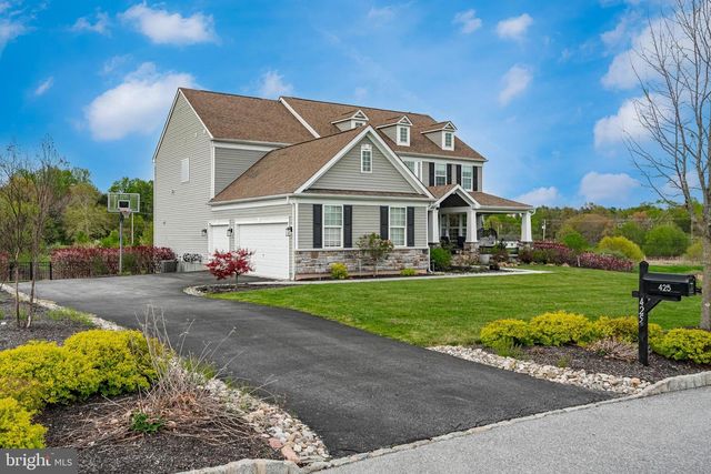 425 MERCER DR, Downingtown, PA 19335