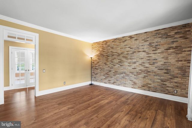 425 MERCER DR, Downingtown, PA 19335