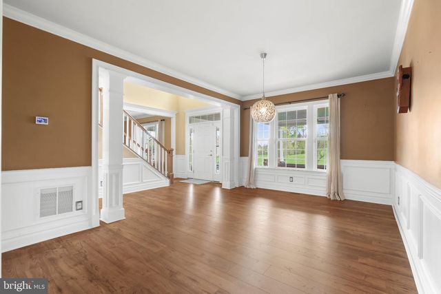 425 MERCER DR, Downingtown, PA 19335