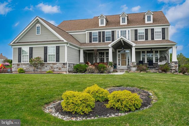 425 MERCER DR, Downingtown, PA 19335