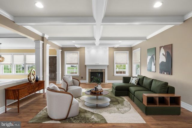 425 MERCER DR, Downingtown, PA 19335