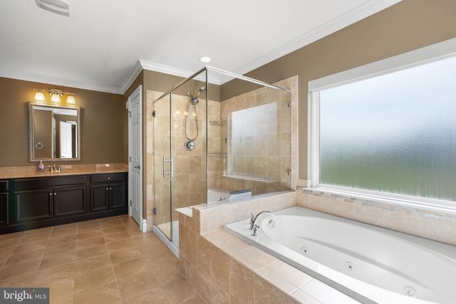 425 MERCER DR, Downingtown, PA 19335