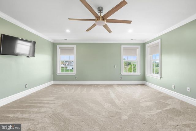 425 MERCER DR, Downingtown, PA 19335