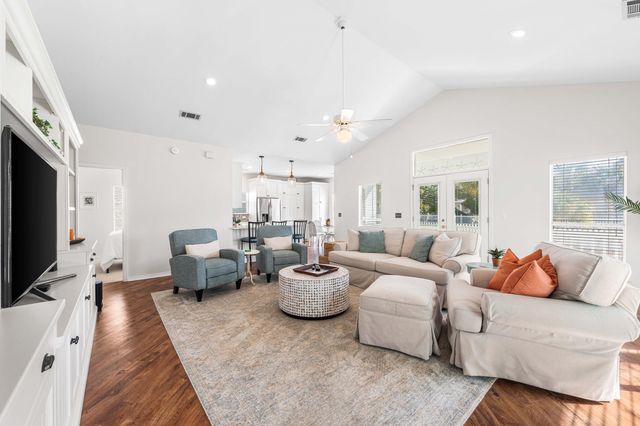 4472 Clipper Cove, Destin, FL 32541