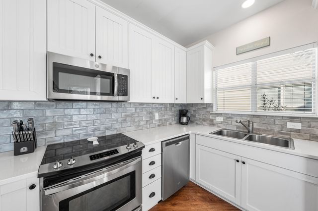 4472 Clipper Cove, Destin, FL 32541