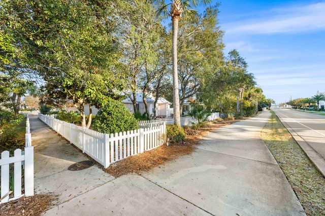 4472 Clipper Cove, Destin, FL 32541