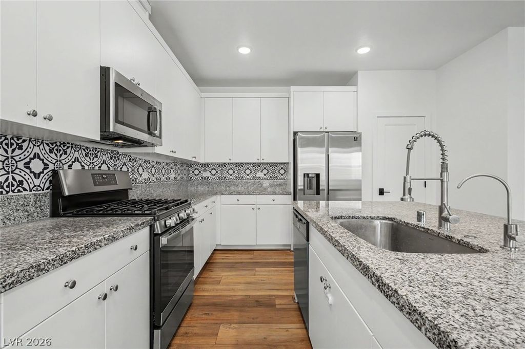 3206 Centano Avenue, Henderson, NV 89044 — photo 5