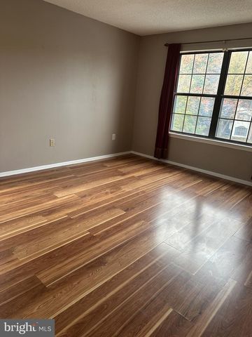 21 KITE CT, Lawrence Twp, NJ 08648