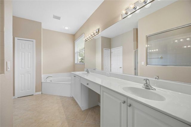 1917 SCARLETT AVENUE, North Port, FL 34289