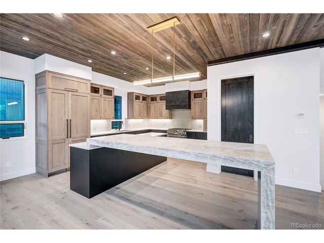 208 Frisco Aly, Frisco, CO 80443