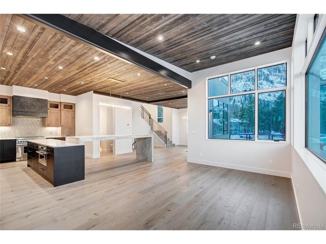 208 Frisco Aly, Frisco, CO 80443