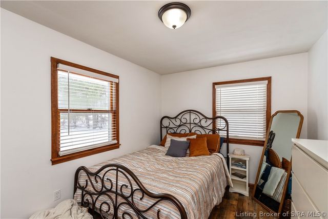 5721 S County Road 550 E, Crothersville, IN 47229