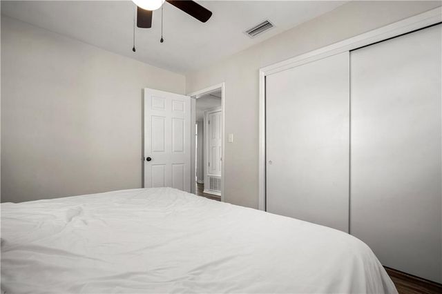 54 Bishop S Lane, Mobile, AL 36608