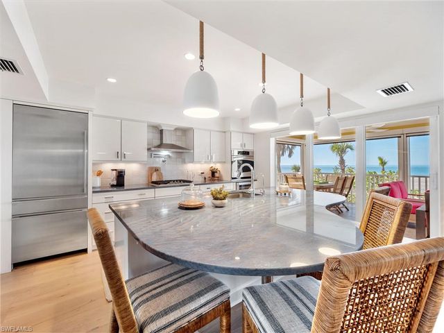 1 Sunset Captiva LN, Captiva, FL 33924