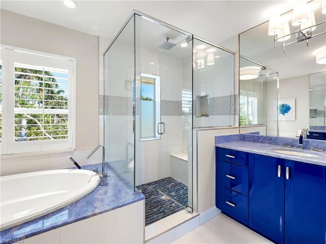 1 Sunset Captiva LN, Captiva, FL 33924