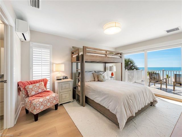 1 Sunset Captiva LN, Captiva, FL 33924