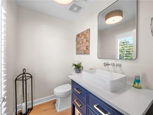 1 Sunset Captiva LN, Captiva, FL 33924