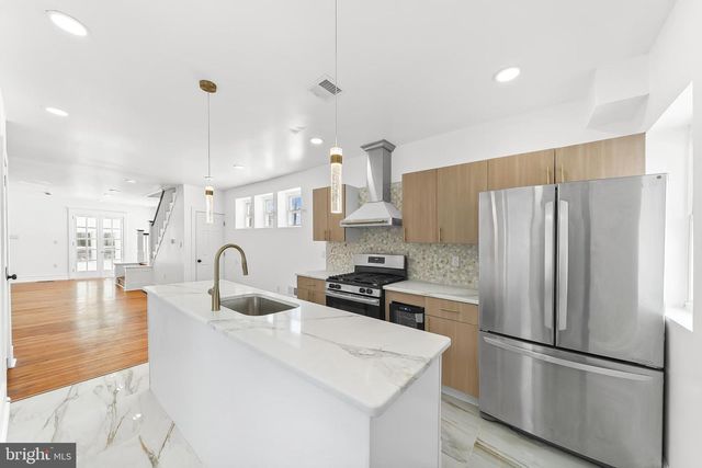 6353 LEBANON AVE, Philadelphia, PA 19151