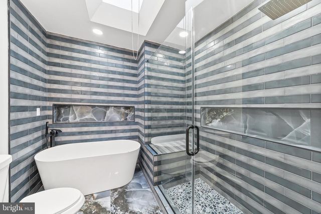 6353 LEBANON AVE, Philadelphia, PA 19151