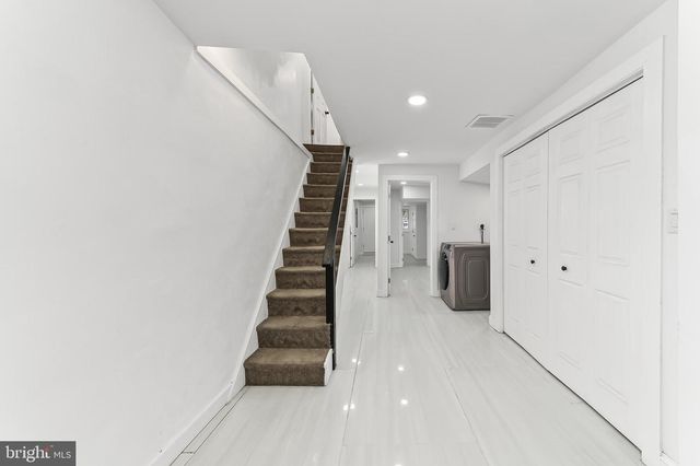 6353 LEBANON AVE, Philadelphia, PA 19151