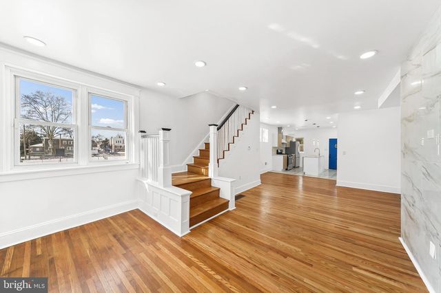 6353 LEBANON AVE, Philadelphia, PA 19151