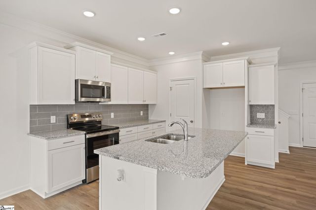 324 Metz Drive, Greenville, SC 29611