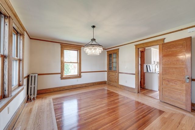 226 Notre Dame St, Westfield, MA 01085