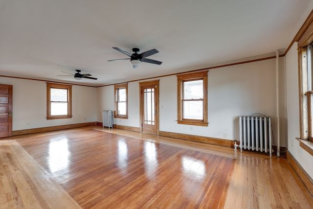 226 Notre Dame St, Westfield, MA 01085