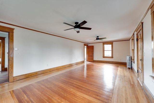 226 Notre Dame St, Westfield, MA 01085