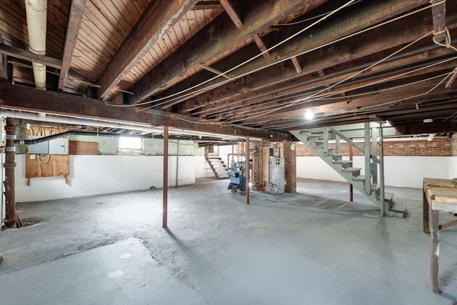 226 Notre Dame St, Westfield, MA 01085