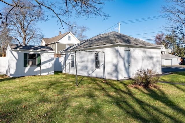 226 Notre Dame St, Westfield, MA 01085